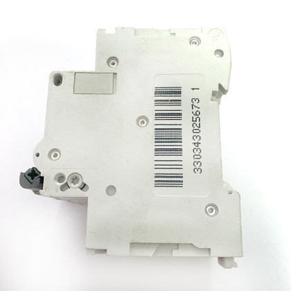 Merlin Gerin C60HC 25673 C16 16A 16 Amp 3 Pole Phase MCB Circuit Breaker Type C